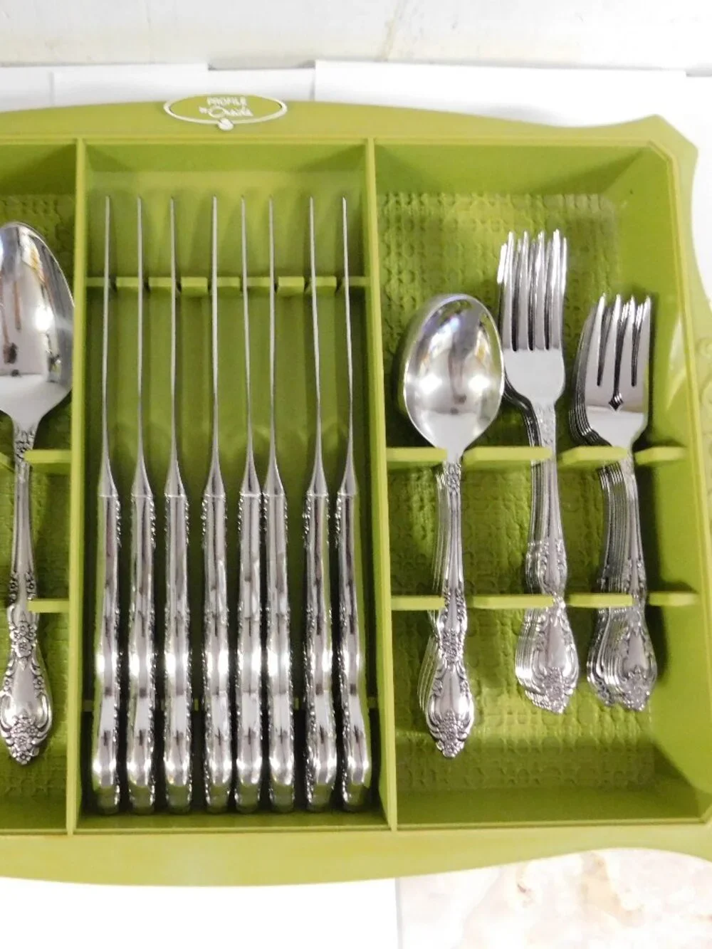 Oneida Profile Galveston Pattern Stainless Steel Flatware 50 pc Set Srv for 8